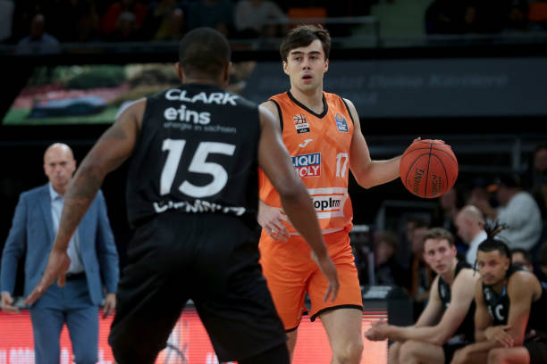 的重要课题 的重要课题