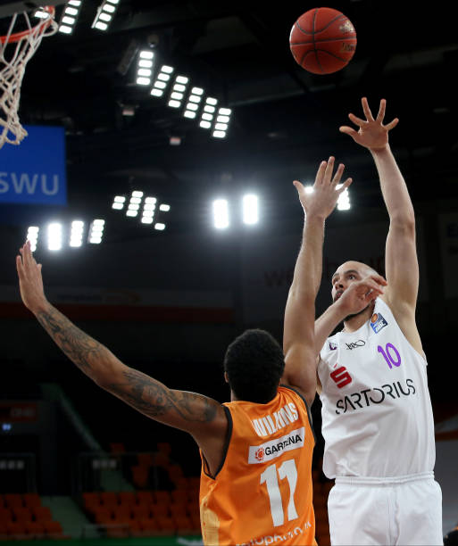 不仅为球员 不仅为球员