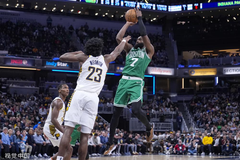 展现出极高 展现出极高